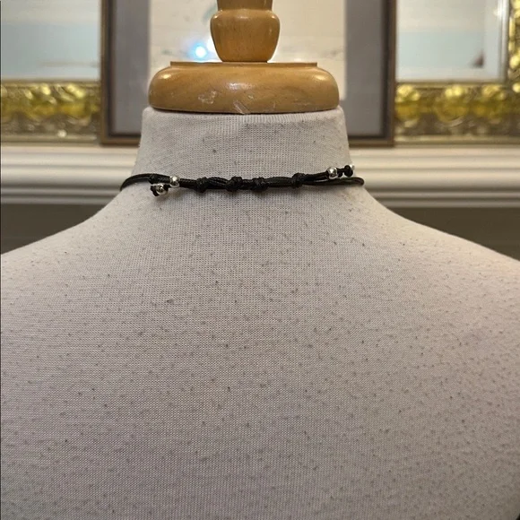 Leather and Silver Adjustable Heart Pendant Necklace - Picture 3 of 3